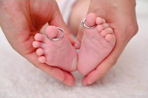 伊犁孕妇怎样预防妊娠纹